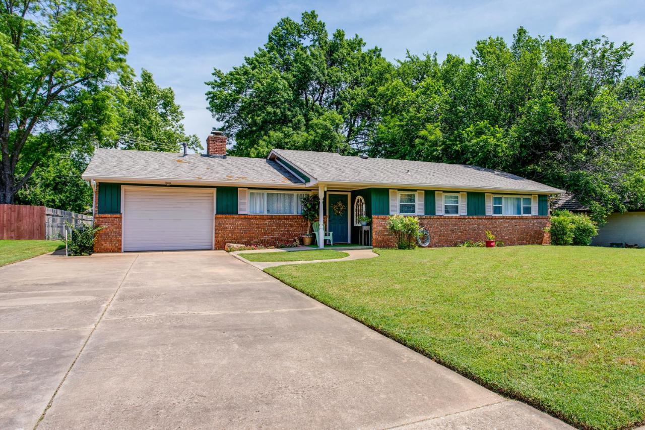 Norman Home With Yard, Walk To Park And Ou Campus! المظهر الخارجي الصورة