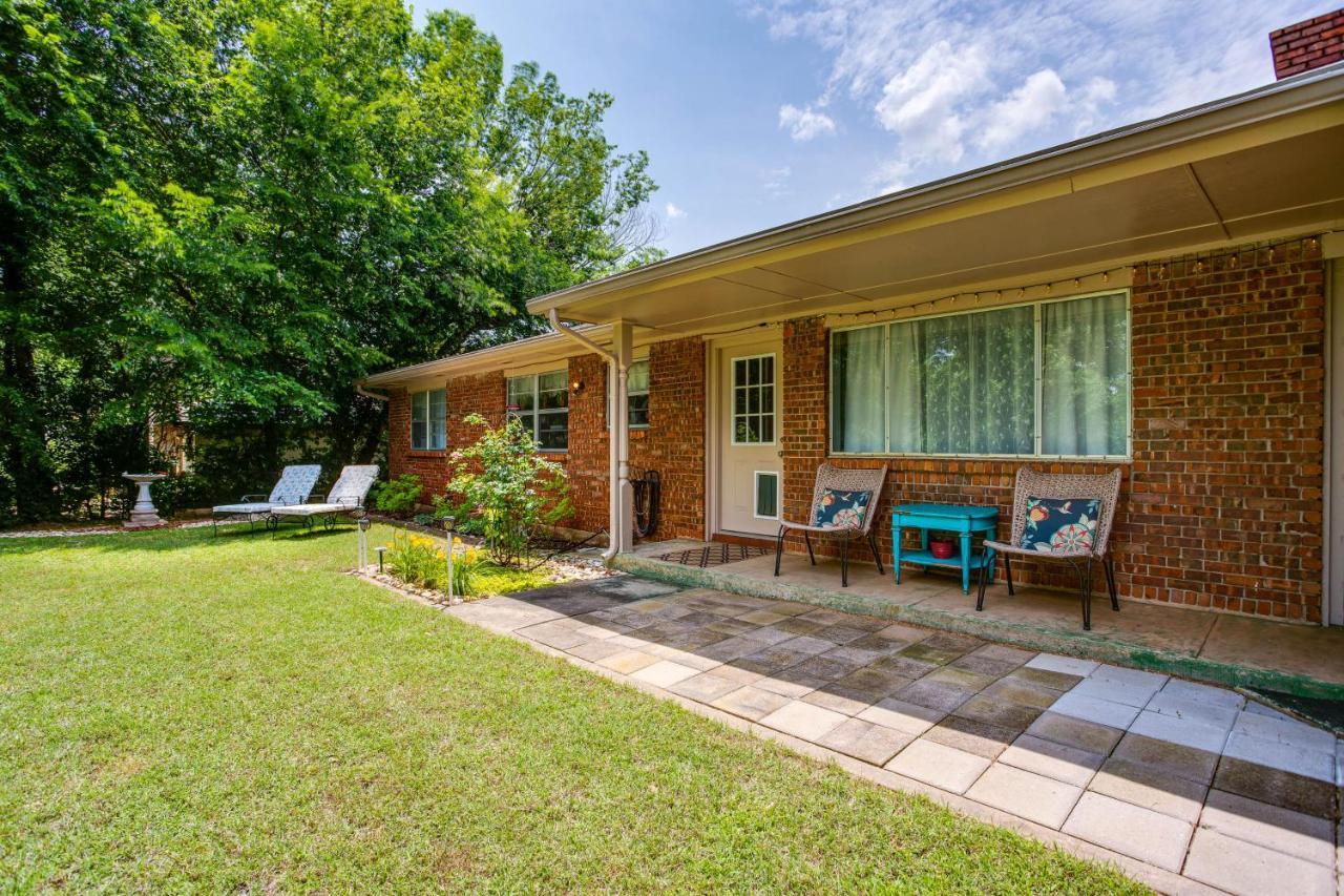 Norman Home With Yard, Walk To Park And Ou Campus! المظهر الخارجي الصورة