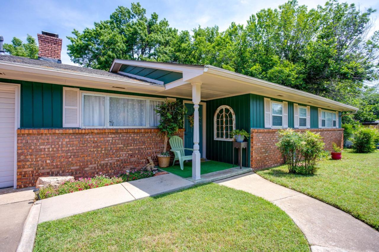 Norman Home With Yard, Walk To Park And Ou Campus! المظهر الخارجي الصورة